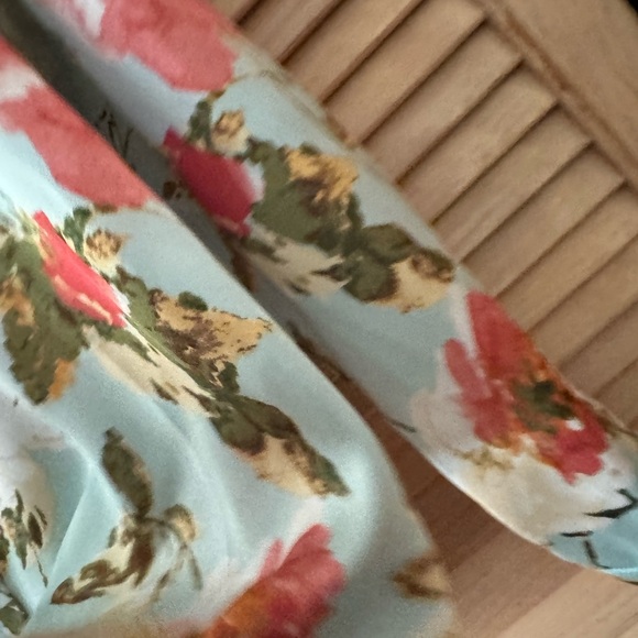 NWT Philosophy by republic long sleeve floral print blouse - Picture 4 of 6